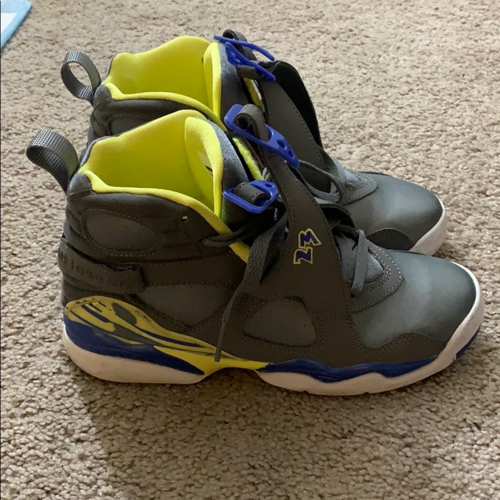 Nike Jordan Retro 8 Sneakers - 4.5Y